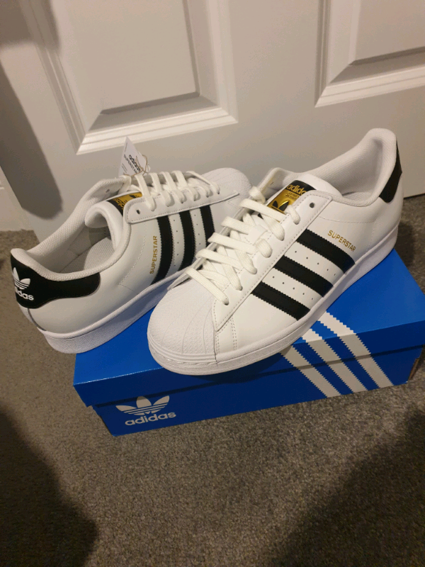 ladies white adidas superstar